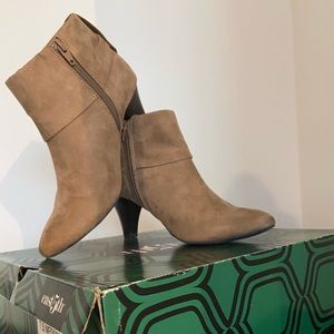East 5ther Taupe Bootie